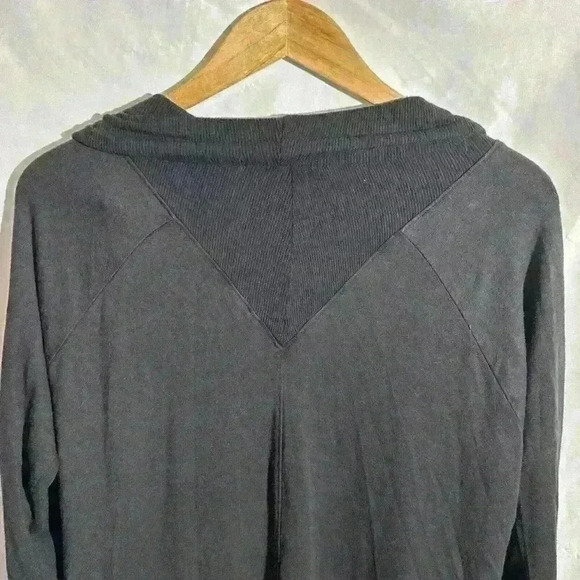 Athleta Cardigan Sweater Womens Size Medium Black Open Front Long Sleeve - Picture 5 of 5